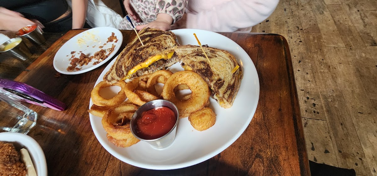 Old Town Pub & Restaurant-10